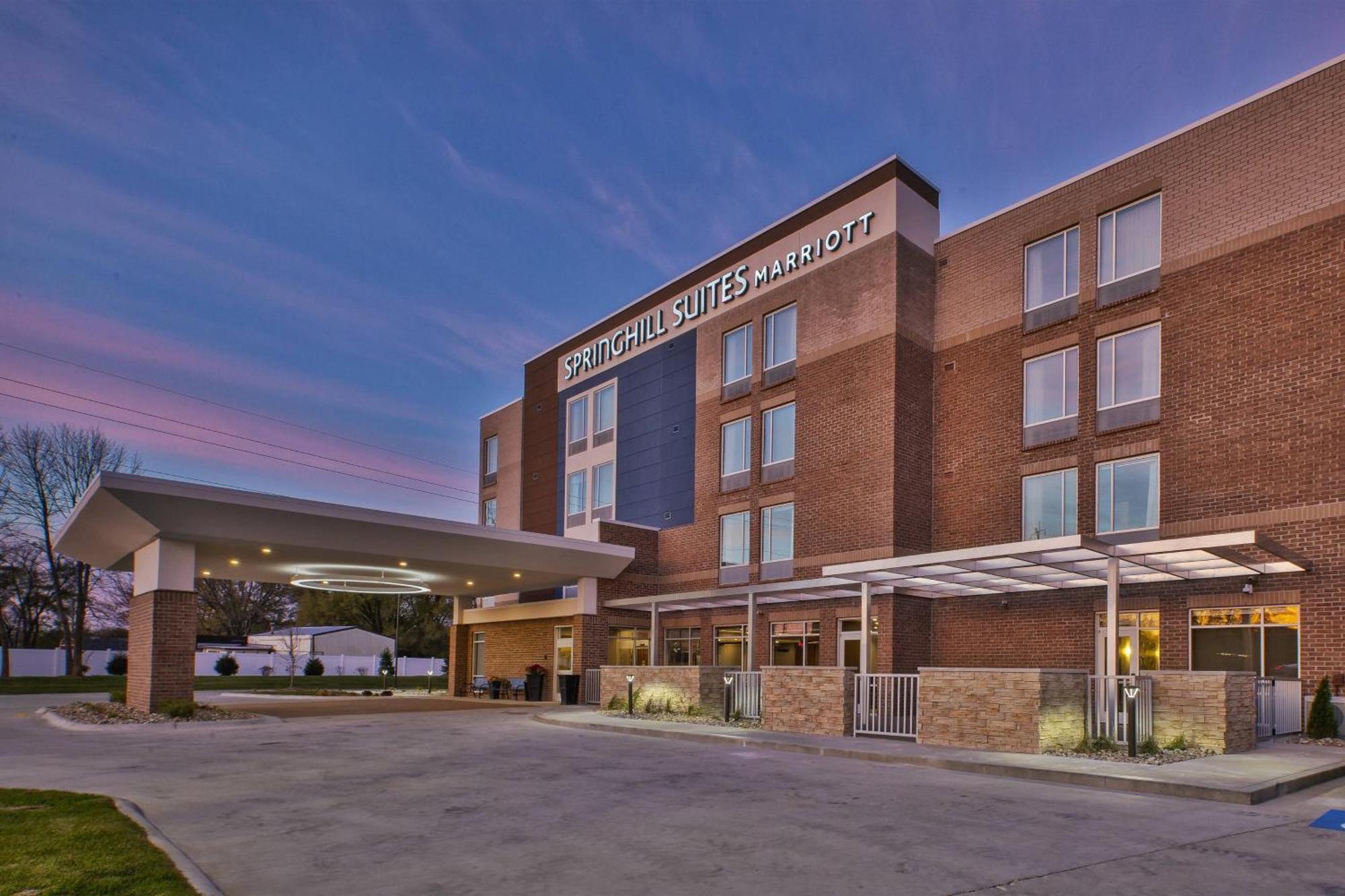 Springhill Suites By Marriott St. Joseph Benton Harbor Extérieur photo